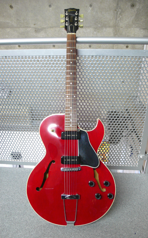 Gibson ES-135 Cherry | The NG's [ エヌジーズ ]