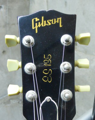 Gibson ES-135 Cherry 3