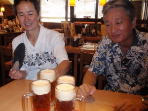 昼間のビールは旨い