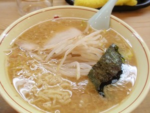 ホープ軒、にんにく増量