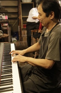 今宵も若山ショーのはじまり！