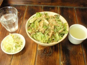ピリ辛ごまみそ丼 ピリ辛ごまみそ丼